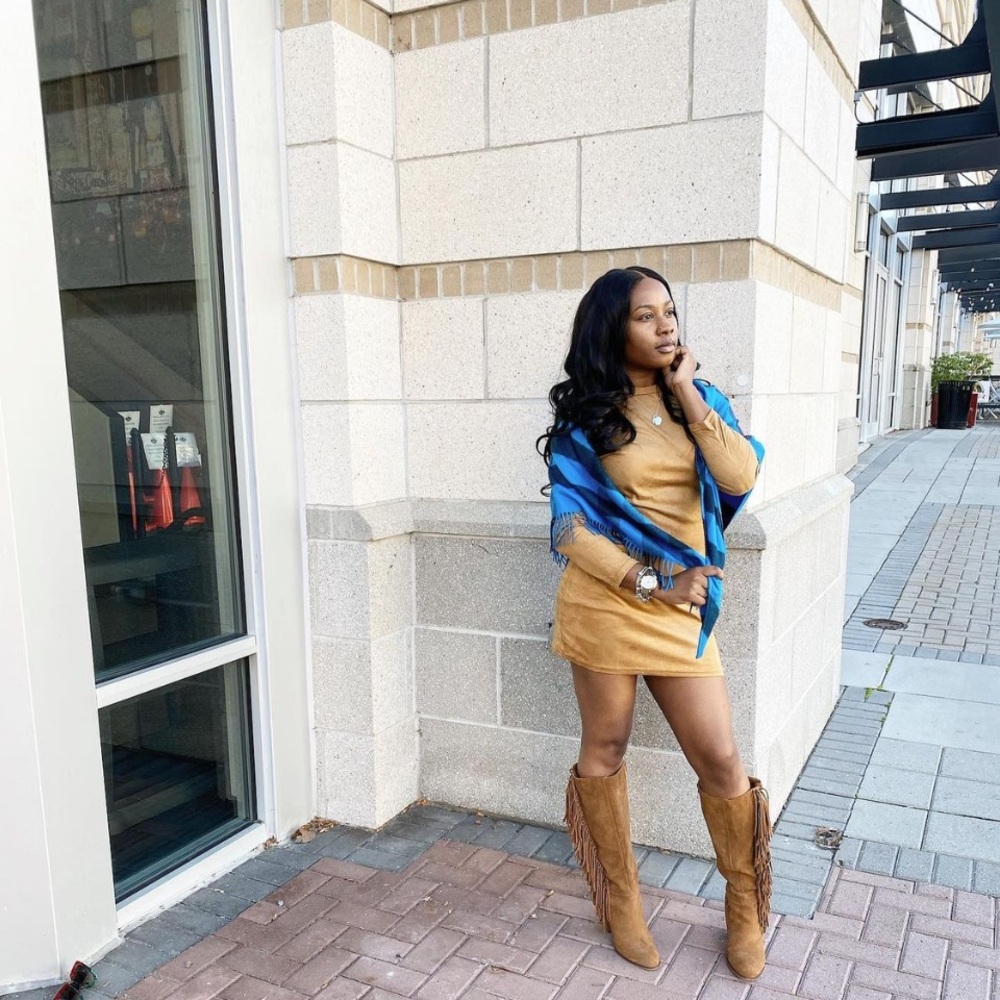 Meet your Posher, Kelly